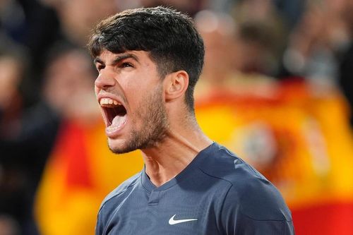 Carlos Alcaraz thẳng tiến vòng 4 Roland Garros