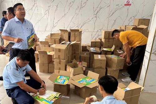 Đồng Nai phát hiện gần 34.000 cuốn sách giáo khoa có dấu hiệu giả mạo
