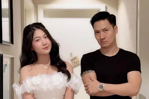 Mạnh Trường tự hào khoe con gái 15 tuổi xinh đẹp