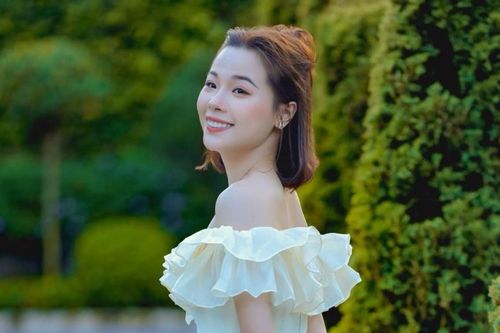 Hoa khôi cầu lông Nguyễn Thùy Linh lần đầu lên tiếng về chuyện tình cảm