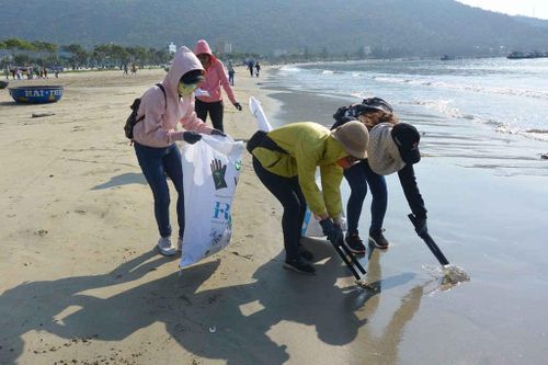 Hưởng ứng Tháng hành động vì môi trường, Tuần lễ biển và hải đảo Việt Nam
