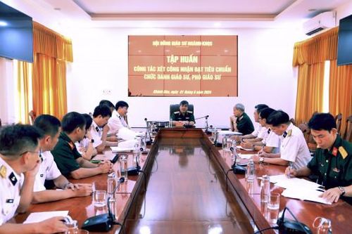 Hội đồng Giáo sư ngành Khoa học Quân sự: Tổ chức tập huấn tại Học viện Hải quân