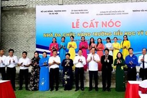 Lễ cất nóc công trình Nhà đa chức năng tại Huế