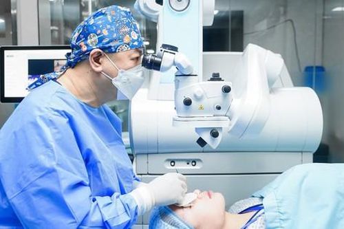 Vì sao bệnh bong võng mạc có nguy cơ gây mất thị lực vĩnh viễn?