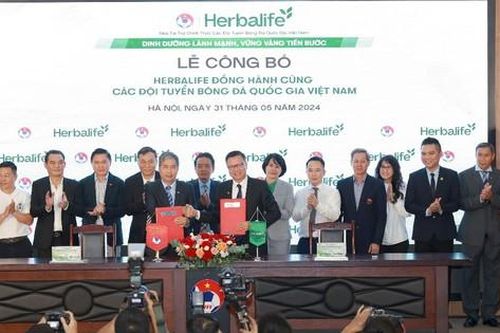 Herballife tiếp tục đồng hành cùng các Đội tuyển bóng đá quốc gia Việt Nam