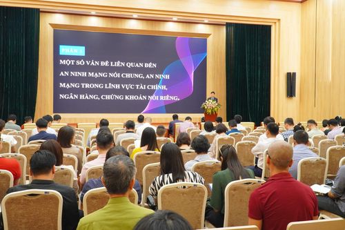 Tập huấn về an ninh phi truyền thống cho các công ty chứng khoán