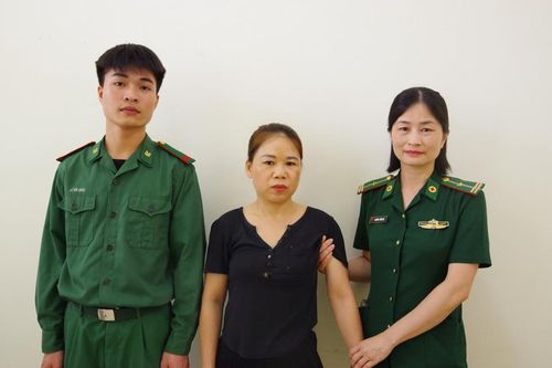 Người đàn bà với 'chiêu bài' tuyển người 'việc nhẹ, lương cao'