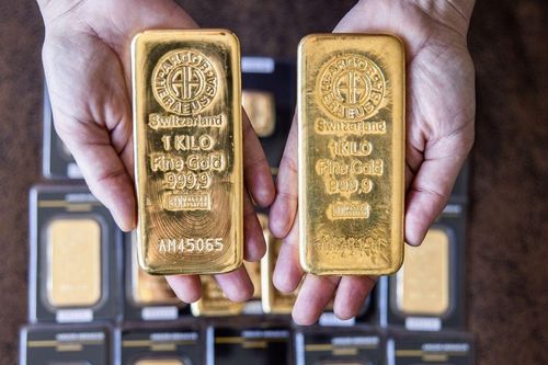 Giá vàng thế giới dự báo tăng tiếp tuần tới