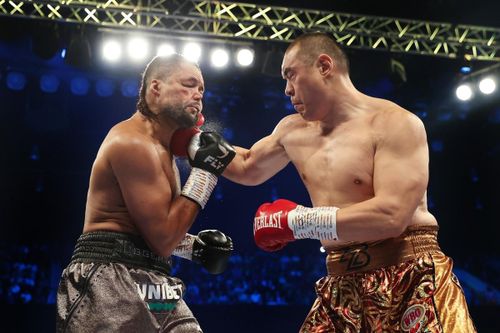 Thua knock-out trước võ sĩ Trung Quốc, 'máy dội bom' Wilder hết thời?