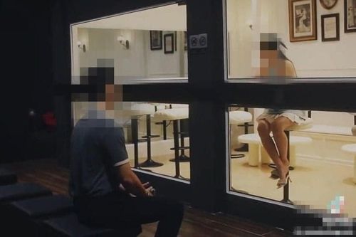 Kiểm tra, xử lý quán cà phê có gương một chiều ở TP.HCM
