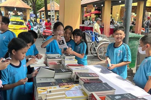 Mùa sách hè cho thiếu nhi: Dấu ấn sân nhà