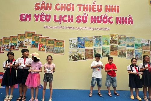 Hào hứng với sân chơi 'Em yêu lịch sử nước nhà'
