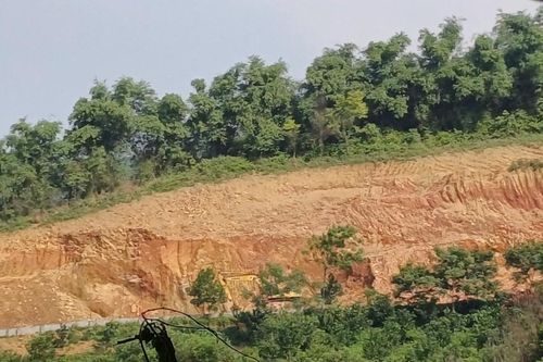 Lương Sơn (Hòa Bình): Cần làm rõ hoạt động bạt đồi, khai thác đất tại xã Liên Sơn