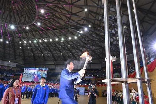 Bắt đầu ngày hội thể thao của học sinh ASEAN