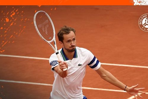Daniil Medvedev đoạt vé vào vòng 4 Roland Garros