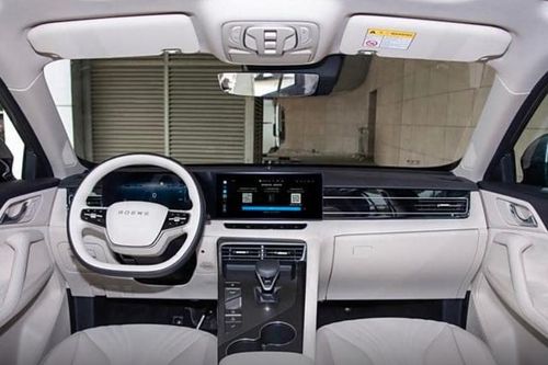 SUV 'nồi đồng cối đá': Giá khởi điểm 421 triệu đồng, tiêu thụ 3,8 L/100km
