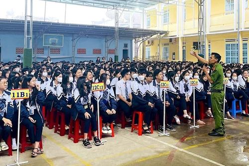 Ngành Giáo dục và Công an Gia Lai 'bắt tay' phòng-chống ma túy trong trường học
