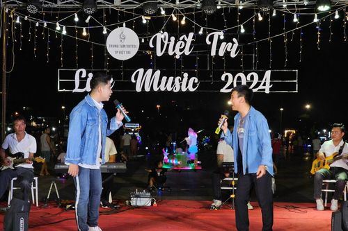 Chương trình âm nhạc đường phố 'Việt Trì Livemusic'