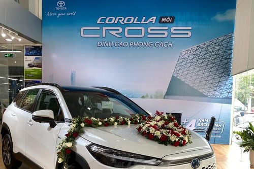 'Đòn bẩy' Corolla Cross 2024 kéo doanh số Toyota tháng 5 tăng mạnh