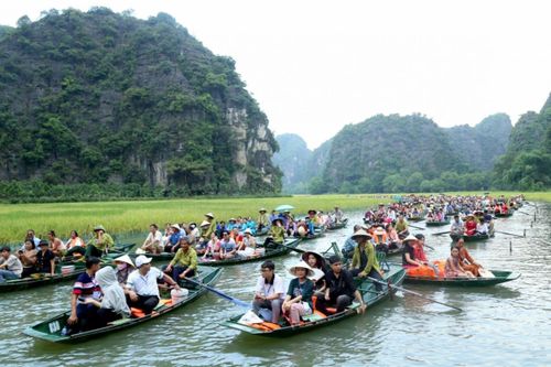 Khai mạc Tuần Du lịch Ninh Bình năm 2024 'Sắc vàng Tam Cốc - Tràng An'
