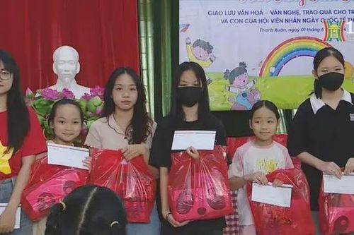 Ánh sáng tuổi thơ của trẻ khiếm thị
