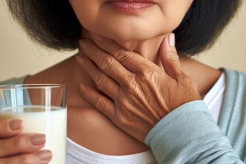 Chế độ dinh dưỡng cho người bệnh ung thư vòm họng