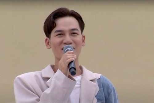Ali Hoàng Dương trải lòng: Thời đi học từng khiến nhiều thầy cô buồn lòng