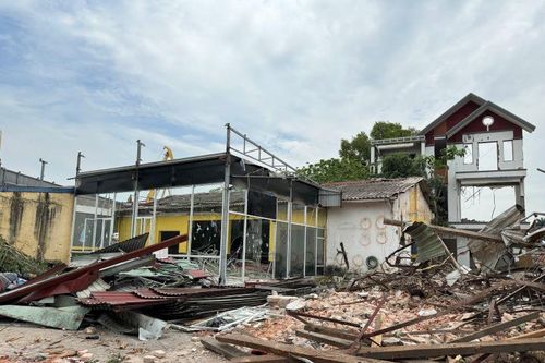 Các tổ chức đã đồng thuận di chuyển, không phải tổ chức cưỡng chế