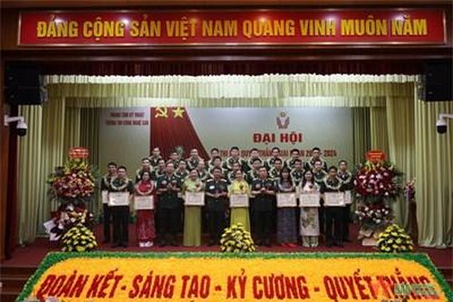 Thi đua lập công quyết thắng ở Trung tâm Kỹ thuật thông tin công nghệ cao