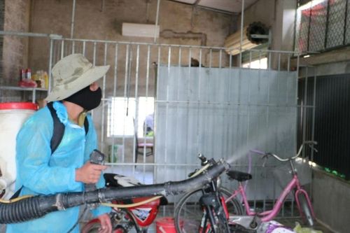 Xử phạt 3 đơn vị vi phạm về hóa chất chế phẩm diệt côn trùng