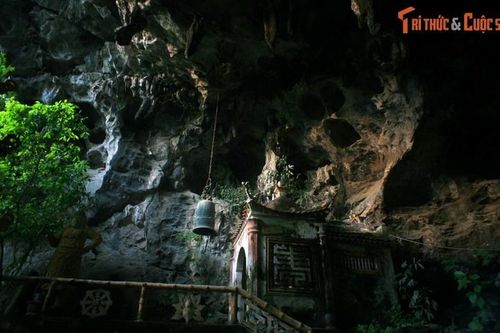 Mê mẩn với cảnh quan ở động - chùa 'đẹp thứ ba trời Nam'