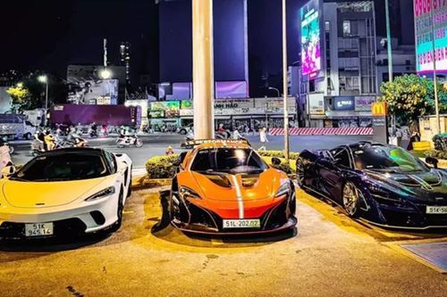 Bộ 3 siêu xe McLaren tiền tỷ 'hàng thửa' đọ dáng ở Sài Gòn