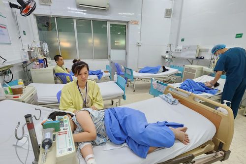 Vụ ngộ độc bánh mì ở Long Khánh: Bệnh nhi nặng nhất tử vong