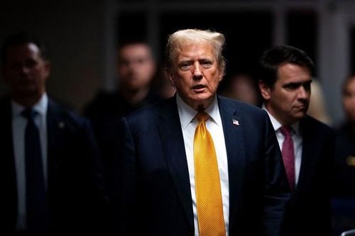 Ông Trump nói về khả năng có thể phải ngồi tù