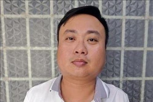 Bắt giám đốc đăng bài tuyển giám sát, nhà phân phối để lừa đảo