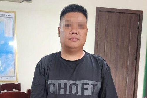 Bắt giữ đối tượng truy nã nguy hiểm trên xe khách