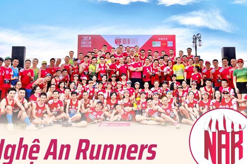 CLB Nghệ An Runners 'vô địch' số lượng VĐV tại Hành trình về Làng Sen 2024