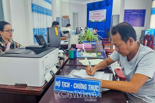Cà Mau lấy sự hài lòng làm thước đo hiệu quả chuyển đổi số