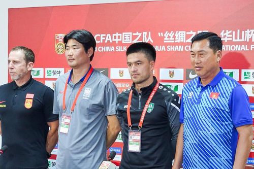 Sắp đấu Trung Quốc, Hàn Quốc, HLV U19 Việt Nam nói gì?