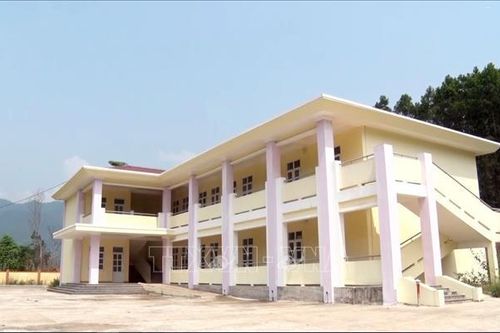 Bất cập, lãng phí ở nhiều điểm trường tại huyện miền núi Minh Hóa (Quảng Bình)