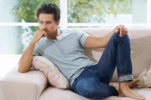 Vợ con qua đời, anh rể không rơi một giọt nước mắt nhưng tang sự xong xuôi, biểu hiện của anh làm cả 2 gia đình tá hỏa
