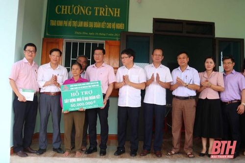 Toàn tỉnh đã ủng hộ trên 4,6 tỷ đồng làm nhà cho hộ nghèo, gia đình chính sách, hộ còn khó khăn về nhà ở