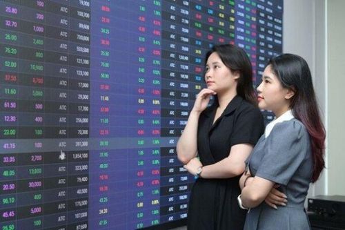 Thị trường tháng 6 có thể đi ngang với cận trên 1.293 điểm, NĐT nên hành động ra sao?
