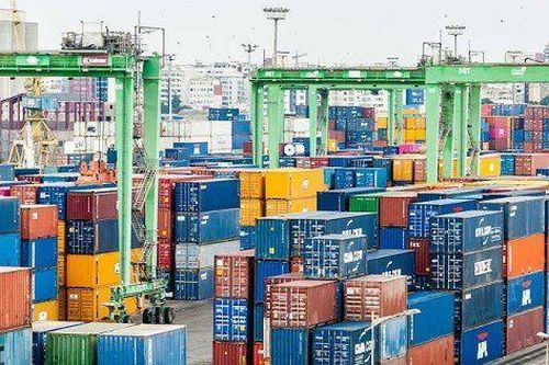 ACBS: Nhập siêu quay lại có thể làm tăng áp lực tỷ giá, nhưng vẫn 'nên mừng hơn lo'