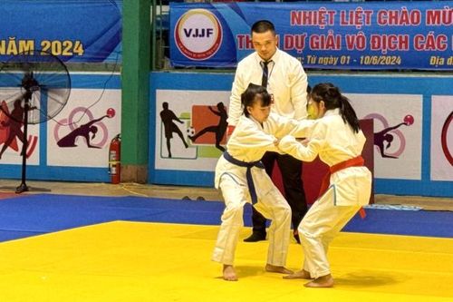 300 vận động viên tham dự Giải Vô địch các lứa tuổi trẻ Jujitsu quốc gia năm 2024