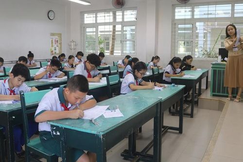 Thử sức với kỳ thi đầu đời