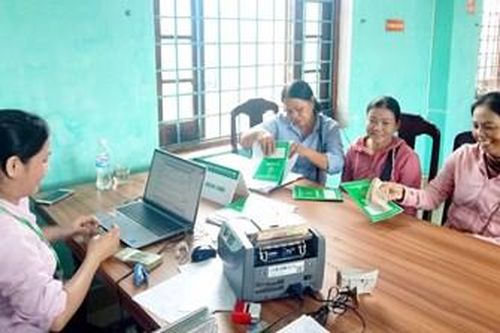 TP. Huế triển khai gửi tiền tiết kiệm chung tay vì người nghèo