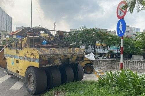 Hà Nội: Các tuyến đường dành cho người đi bộ và xe đạp đã cải thiện nhưng còn nhiều vấn đề