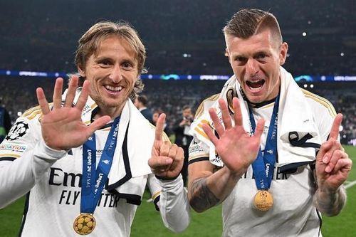 Luka Modric xác định sẽ ở lại Real thêm mùa giải