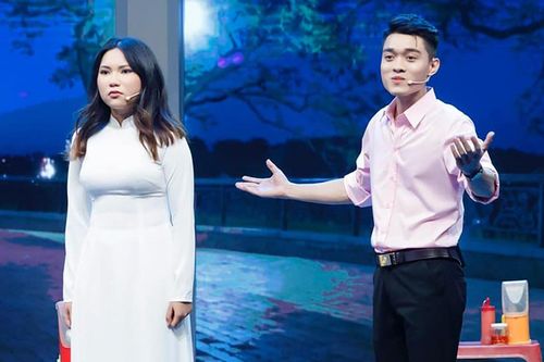 Vở cải lương chứa ca từ nhạy cảm, khán giả chê dung tục, nhà sản xuất nói gì?